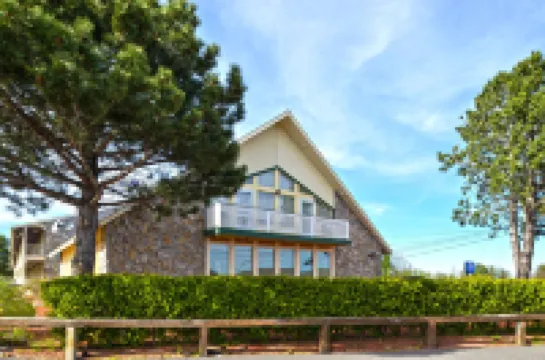 アメリカズ ベスト バリュー イン プラッツバーグ