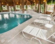Quality Inn - Pools