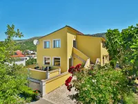 Miškulin Hotels near Grifon