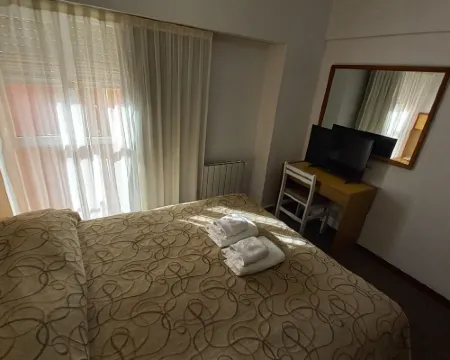 考斯塔內拉酒店 馬德林港酒店