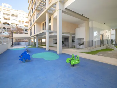 Isea Calpe 04 Отели рядом с достопримечательностью «Observatori d'aus de Les Salines»