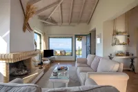 Chamaloni Cottages Hotels in Epia