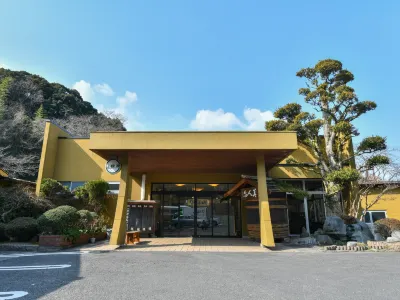Yumoto Yunokawa Hotels in Unnan