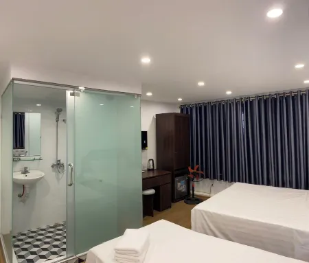 Hanoi Adela Hotel