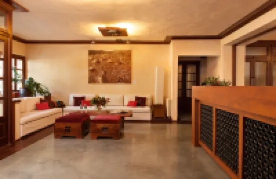 Katogi Averoff Hotel & Winery