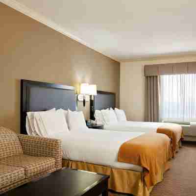 Holiday Inn Express & Suites la Porte Rooms