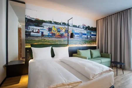 Vienna House Easy by Wyndham Berlin Potsdamer Platz Отели рядом с достопримечательностью «КПП Чарли»
