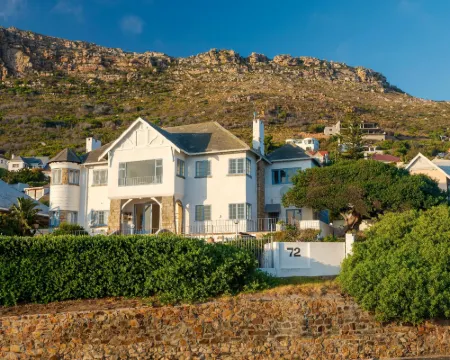 Sunny Cove Manor Hotels in Fish hoek