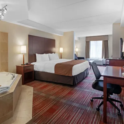 莫斯科克貝斯特韋斯特優質酒店 鄰近Muskoka Heritage Place的酒店