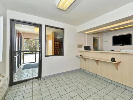 Americas Best Value Inn Amarillo Airport/Grand Street