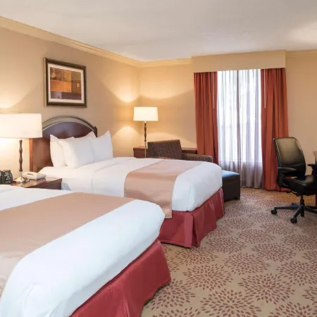 DoubleTree by Hilton Hotel Grand Rapids Airport