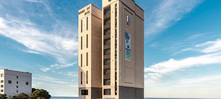 Jeongja Beach Brown Dot Hotels in Ulsan