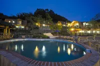 Boryeong Rich Valley Log Village Pension - Swimmingpools