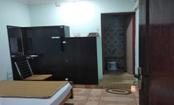 Sri Sivalakshmi AC Guest House