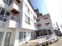 Hotel Samrat on Mall Road with Complimentary Parking Các khách sạn gần Jwala Devi Temple