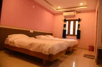 Aarthi Residency Hotels in Karaikkudi