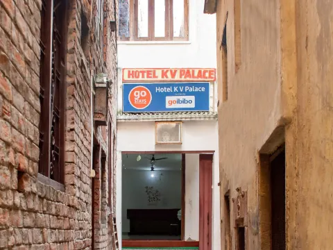 Hotel K V Palace