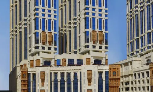 Conrad Makkah, Jabal Omar