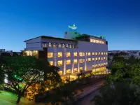 Lemon Tree Hotel, Hubli Hotels in Hubli-Dharwad