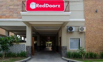 RedDoorz Syariah @ Klodran Solo