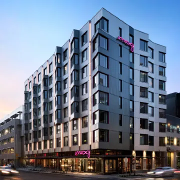 Moxy Seattle Downtown Hotels near Climate Pledge Arena