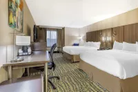 Best Western Plus New Englander Hoteles en Wakefield
