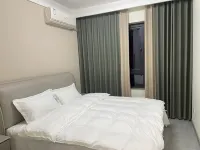 A Jingyesi Apartment (Shuangfeng Road)