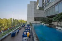 The Leela Ambience Convention Hotel Delhi - Romantic
