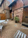 Grade II Listed Flint Cottage Sleeps 4 Hotels in Sprowston