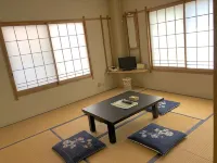 Onsen Minshuku Ashihara