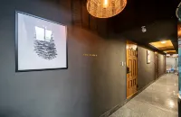 Changwon Masan Petit Hotel