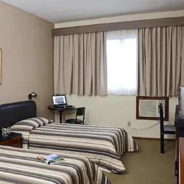 Castel Plaza Hotel