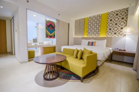 Hue Hotels and Resorts Puerto Princesa Managed by HII Отели рядом с достопримечательностью «Палаван Уайлдлайф Рескью энд Консервейшен Сентер»