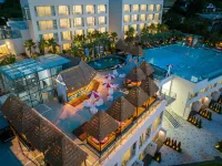 Yeosu Calacatta Hotel & Resort Hôtels à proximité de : Hyangiram