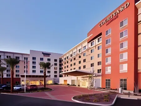 Fairfield Inn & Suites Phoenix Chandler/Fashion Center Отели в г. Чендлер