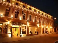 Imperial Hotel & Restaurant Các khách sạn ở 