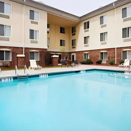 Holiday Inn Express & Suites CHEROKEE/CASINO by IHG