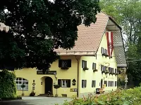 Der Schlosswirt zu Anif - Biedermeierhotel Und Restaurant