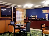 Fairfield Inn & Suites Raynham Middleborough/Plymouth Hotels in Bridgewater