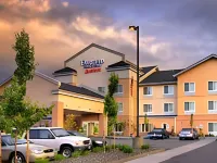 Fairfield Inn & Suites Burlington - acceptant les animaux