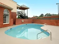 Econo Lodge - Pet friendly