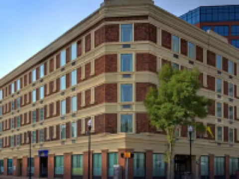 Quality Inn & Suites Regina Downtown Hotels near Grasslands