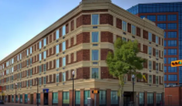 كواليتي إن آند سويتس ريجينا داون تاون فنادق في 