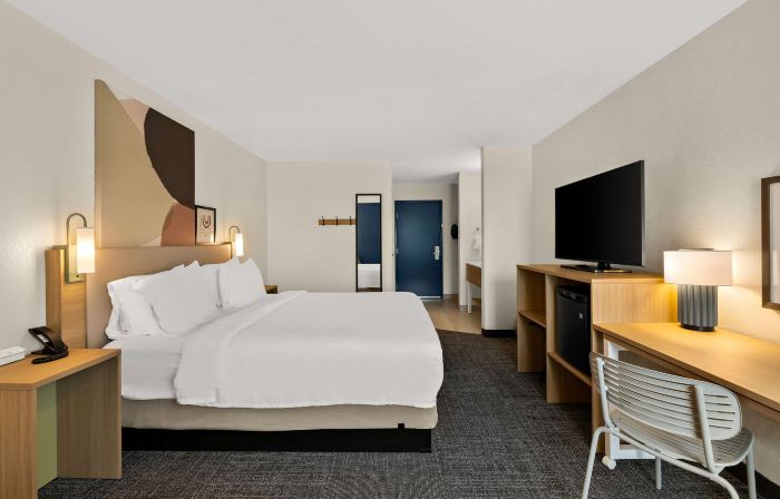 Spark by Hilton Tifton