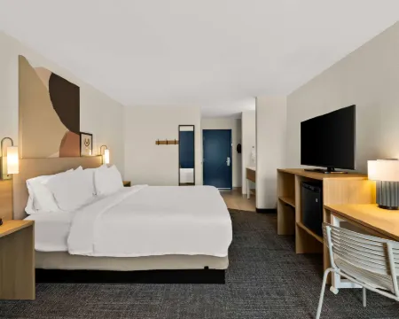 スパーク バイ ヒルトン ティフトン ティフトンのホテル