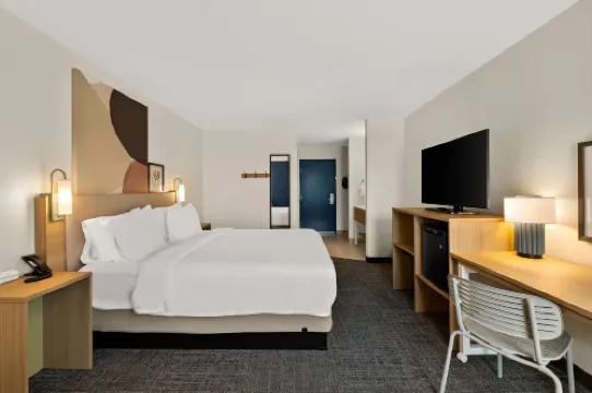 Spark by Hilton Tifton