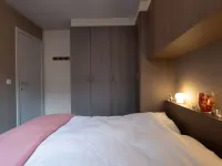 Centrally Located "Relax and Reset" - balcony