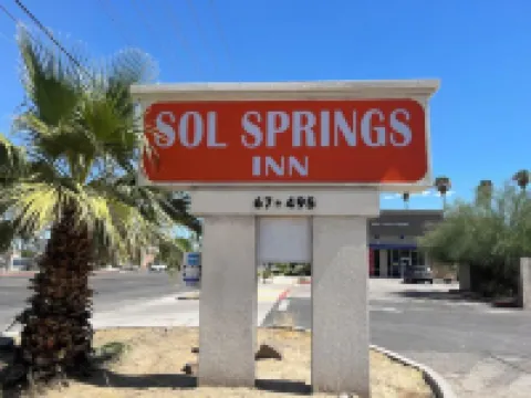 Sol Springs Inn