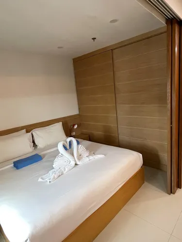 รูปภาพของPatong Tower - 150m to the beach, shops, bars 1502