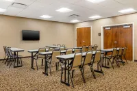 Comfort Inn & Suites at CrossPlex Village